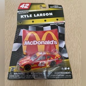 Kyle Larson 2019 Wave 07 Model Car.